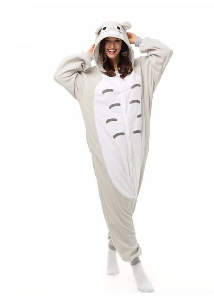 Pyjama Combinaison Totoro Vue De Face Avec Capuche 2