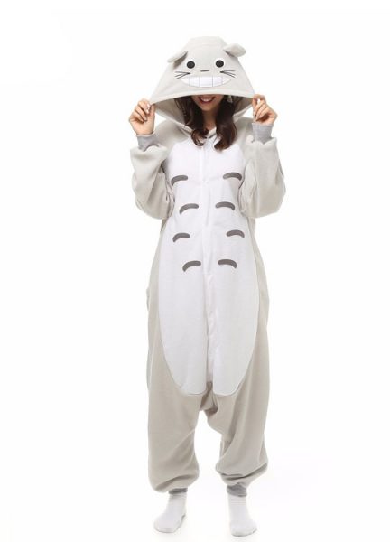 Pyjama Combinaison Totoro Vue De Face Avec Capuche 3